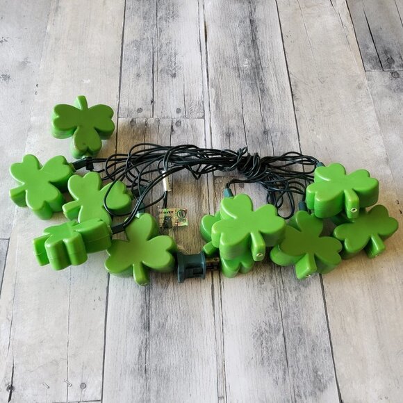 Shamrock Clover Light Cover Set - Picture 1 of 4